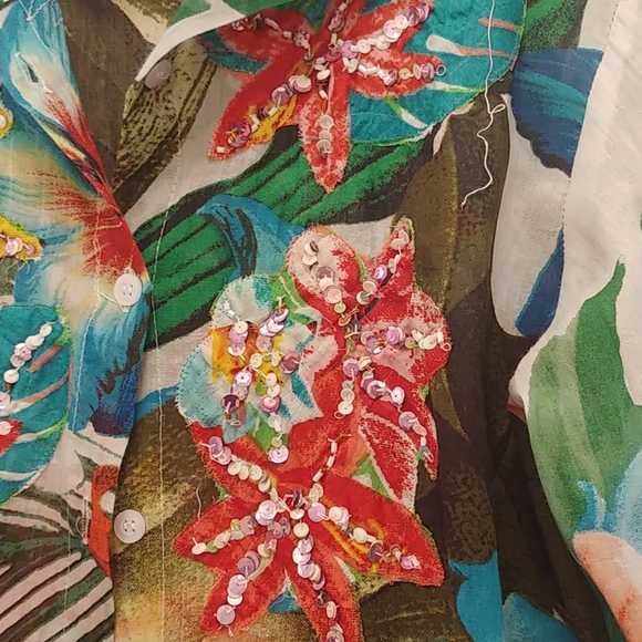 Floral Duster/Coverup with Sequin Embellishment Made in Capris, Italy NWT - Picture 7 of 8